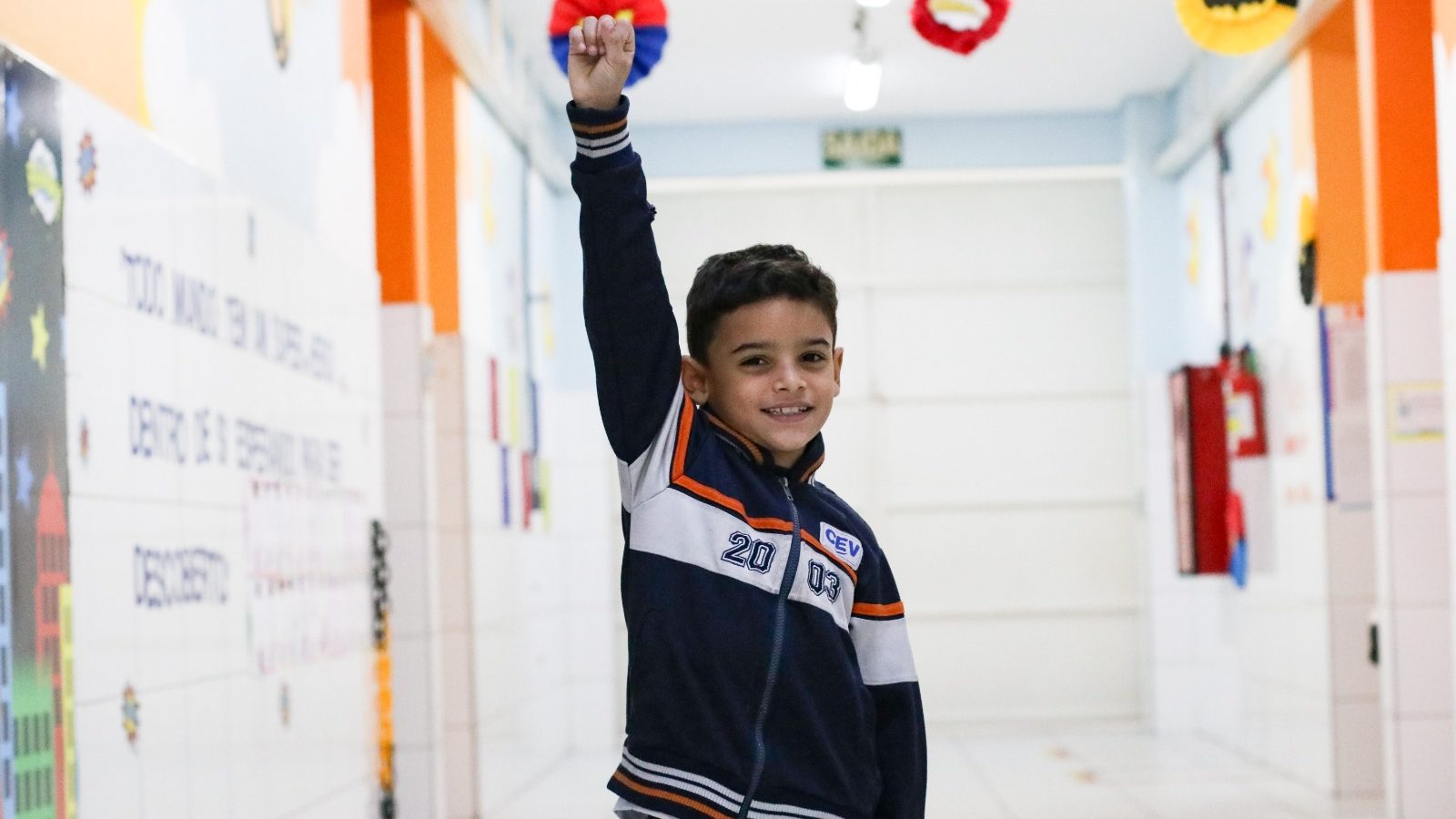 Além da sala de aula: saiba como o ensino do CEV Colégio prepara alunos para a vida