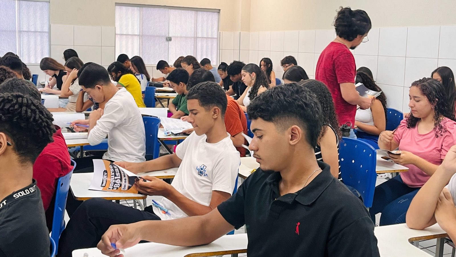 VestCEV: concurso de bolsas recebe candidatos empolgados para o melhor Ensino Médio