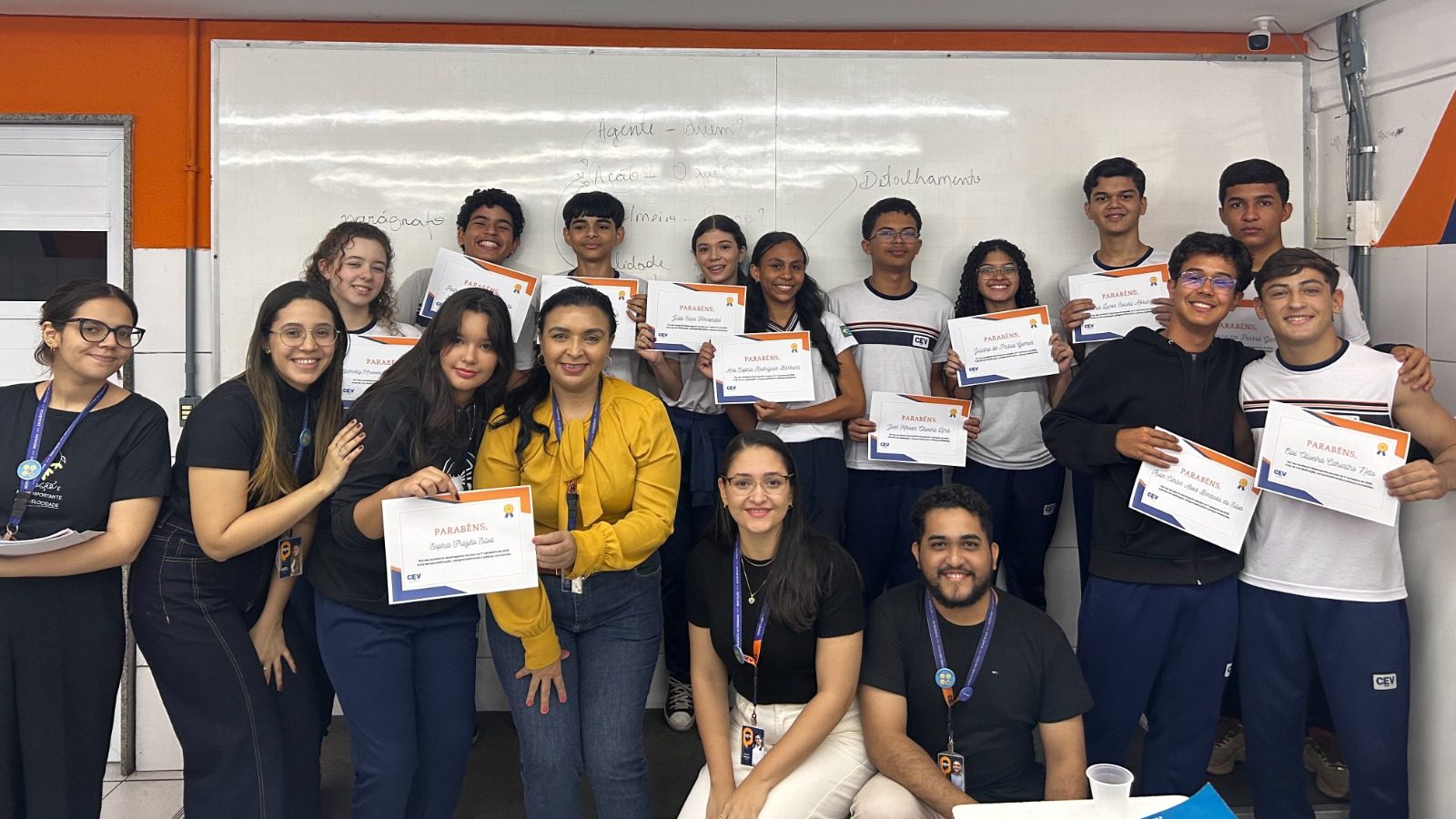 RecZero no CEV: alunos com desempenho de excelência recebem certificados