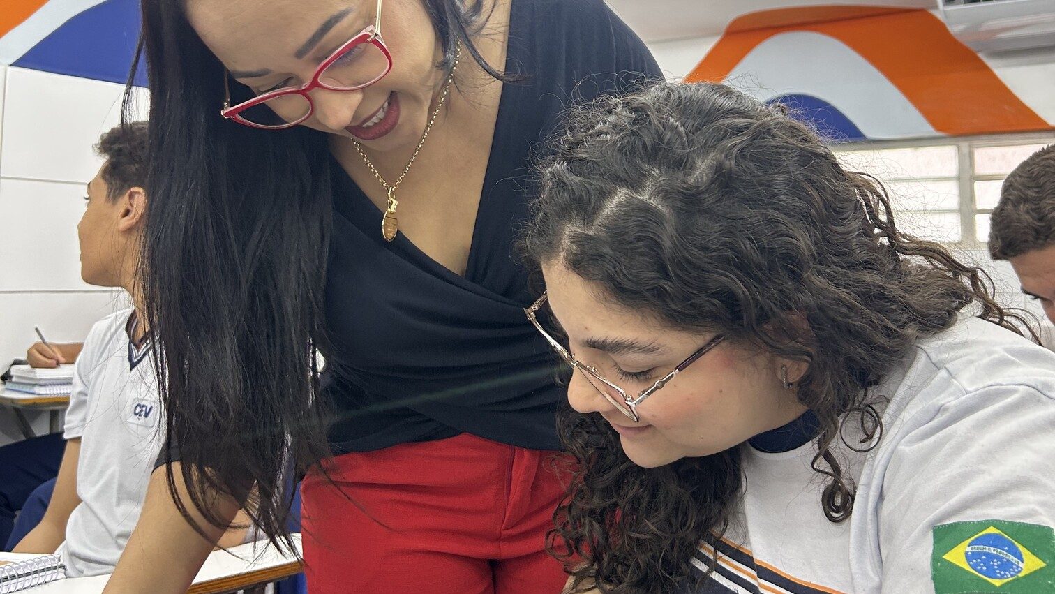 Desvendando a fórmula da redação: a lógica por trás da argumentação persuasiva e da nota máxima