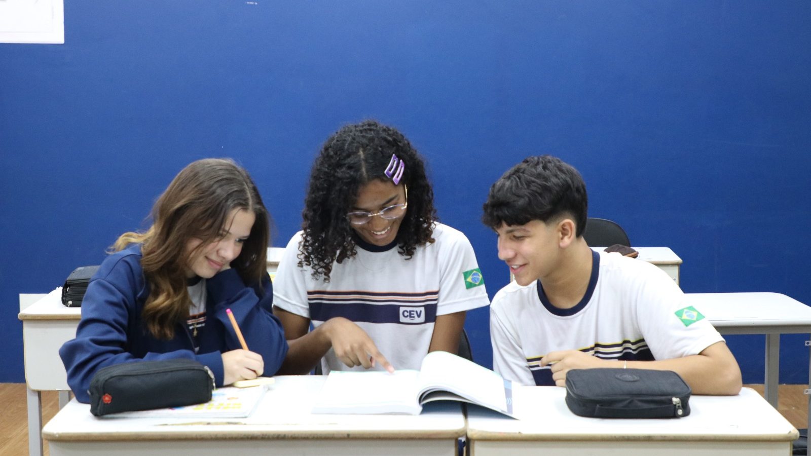 Por que os alunos do CEV Colégio se destacam nos vestibulares?