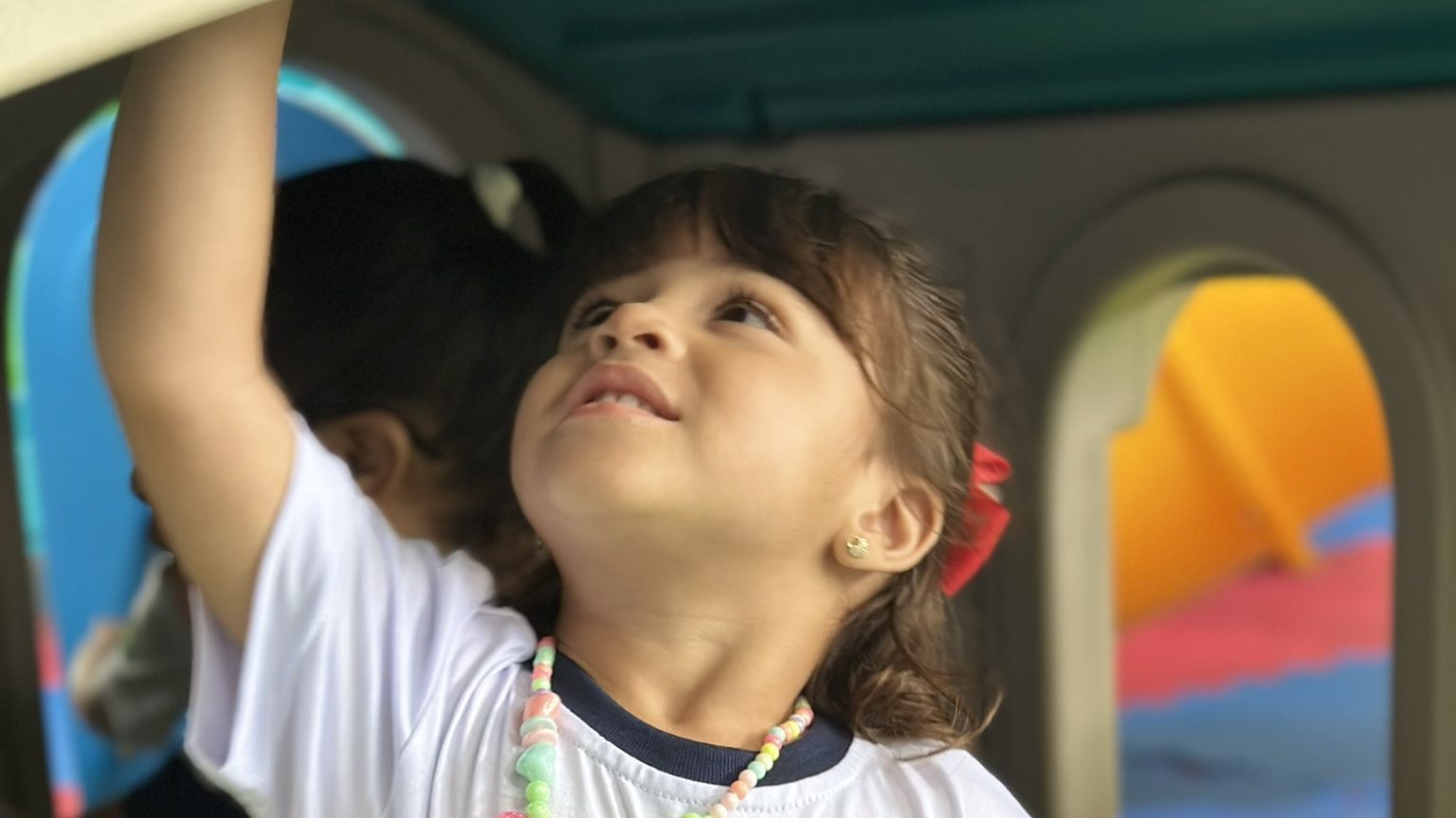 Brincar é aprendizado: saiba mais sobre a importância das brincadeiras na Educação Infantil