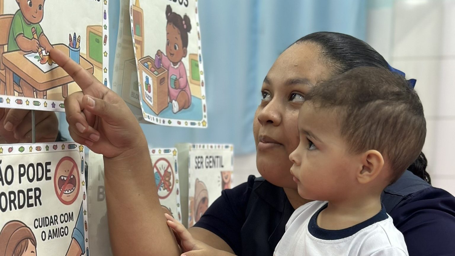 Como a Educação Infantil contribui para a formação de habilidades sociais?
